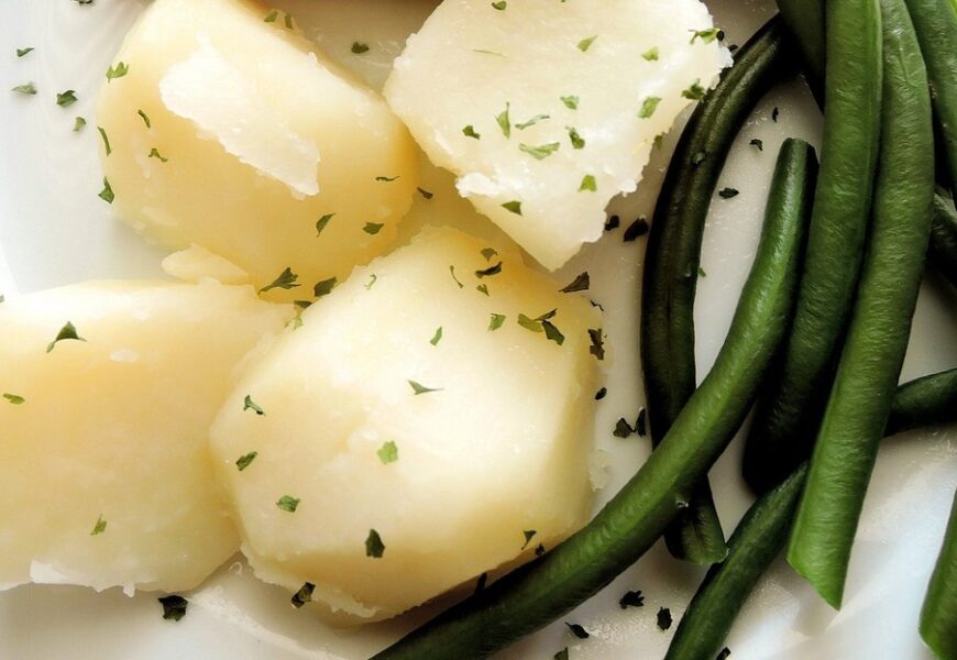 Jak długo piec ziemniaki w piekarniku?